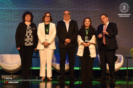 En Foro Internacional Ministro de Educación convoca a reformar, transformar y mejorar el sistema educativo